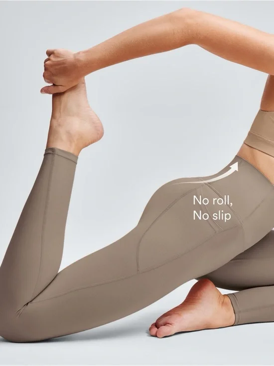 Halara UltraSculpt High Waisted Tummy Control Pocket Leggings Medium NWT - Picture 2 of 9